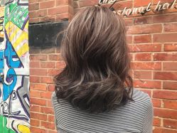 -SALON V