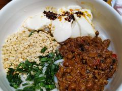 得胜桥豆花米线-云海肴·云南小炒·汽锅鸡(天津国金汇店)