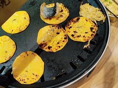 -青瓦餐厅·生鱼片·韩园烤肉(西塔店)