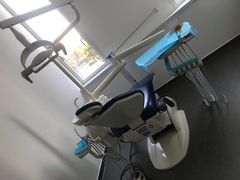 -宁波壹加壹口腔·矫正种植中心