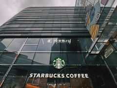 -星巴克(上海长宁来福士1F店)