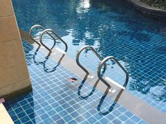 -三亚湾海居铂尔曼度假酒店