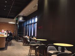 大堂-星巴克(天津鲁能中心第三店)