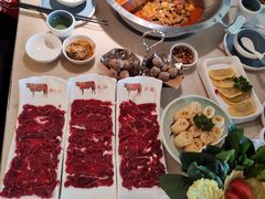 特色牛杂鸳鸯锅-左庭右院鲜牛肉火锅(浦江欢乐颂店)