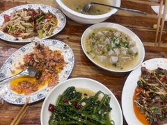 -九九牛肉馆(南山路店)