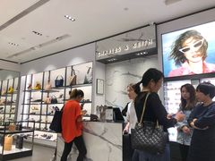 -CHARLES&KEITH(城西银泰店)