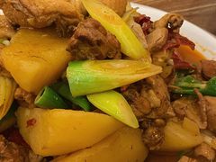 新疆大盘鸡-清真·玛丽亚新疆菜主题餐厅(浙江中路店)