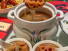 -九头鹰家宴(岳家嘴店)