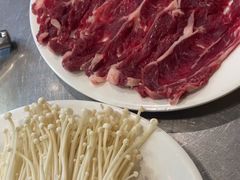 -胡须佬鸡煲四季火锅店(石厦西村直营店)