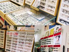 -美式眼镜·授权蔡司.依视路.尼康.豪雅.明月(人民广场店)