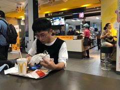 -麦当劳(世界城广场店)