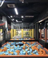 -蹦贝运动中心·蹦床·攀岩·闯关(龙岗店)