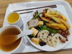 -感恩心素食馆(百世广场店)