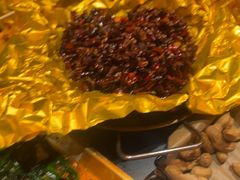 -何师烧烤Pro ·江湖川菜·小龙虾·精酿(太古里旗舰店)