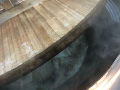 -三里屯土灶炖公鸡地锅鸡(江东店)