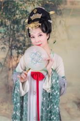 -盘子女人坊古装写真摄影(厦门总店)