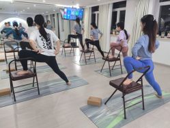 -爱尔乐美孕产瑜伽·普拉提