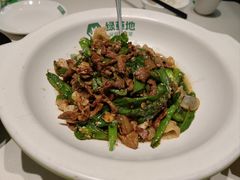 -绿草地·湘菜(7mall店)