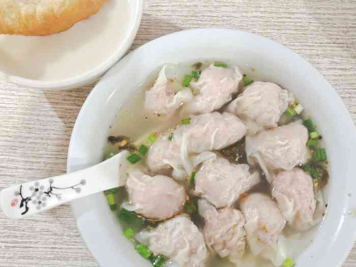 老游水吉扁肉光饼-"千里迢迢专门来打卡 当地人推荐的扁肉店 .