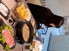 -东椰·海南椰子鸡火锅(朝阳门店)