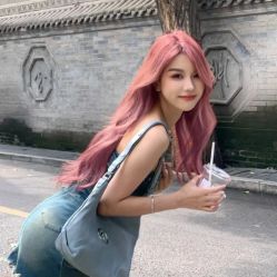 -丝语萱形象