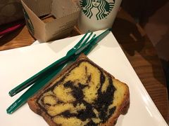 -星巴克臻选(成都环球乐天店)