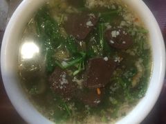 -杨老大生皮白族菜