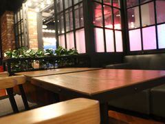 等候区-CGV影城(源著IMAX店)