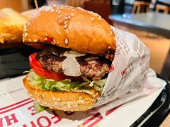 -The Habit Burger Grill 哈比特汉堡(复兴soho店)