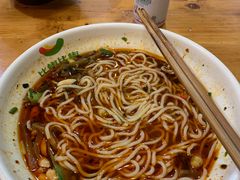 -菲哥麻辣烫(贵山小区店)