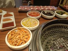 -烧肉一番·新韩式炭火烤肉(大岭山店)