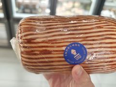 香酥肉松列巴-莫斯科餐厅面包坊(北展店)