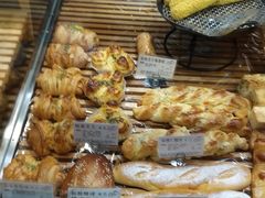 -苹果花园(南泉路店)