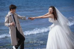 -乐派诗婚纱摄影