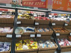 -来伊份1038(新村路三店)