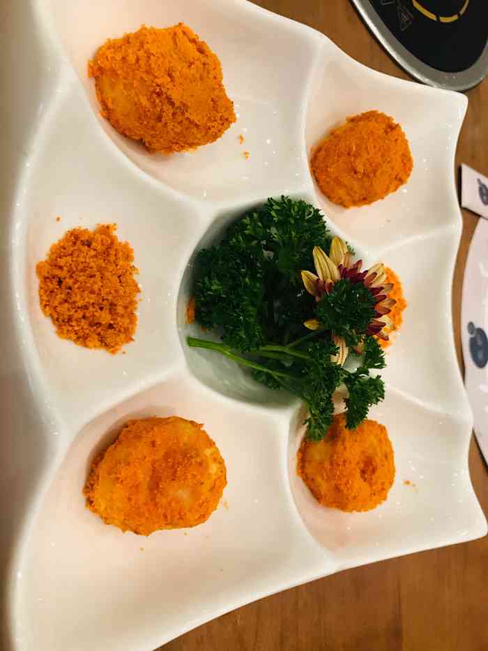 美炉火锅61萤(丽泽天街店)-"某一次因缘际会到这儿吃火锅,装修环境