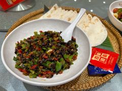 -辛香味烧鱼馆·非遗技艺·排骨红烧肉(光谷医药园店)