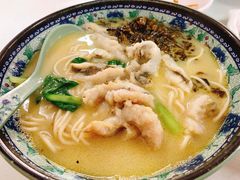 -明呈黄鱼面馆(斜土路店)