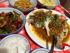 -荆九爷爆炒桥头三嫩(夫子庙店)