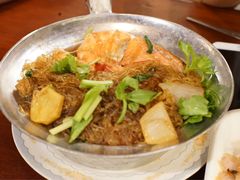 -Dang restaurant (patong phuket)