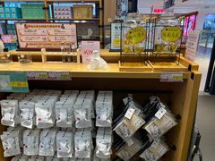 面包甜点陈列柜-茶颜悦色(吾悦广场六号门店)