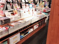 -西西弗书店&矢量咖啡(壹方购物中心店)