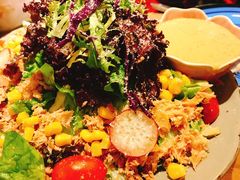 牛油果凯撒沙拉-盘炉forenza·云贵川融合小食堂 ( 钟楼中柳巷店)