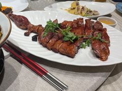 -品悦酒店(三林古镇店)