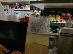 -TZ House音乐现场(来福士中心店)