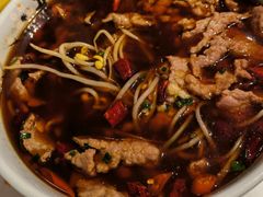 水煮滑牛肉-粤仔湾砂锅粥(金太湖店)
