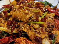 -凤凰路何眼镜香辣蟹(花果园店)