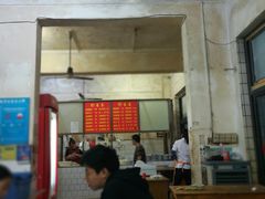 -高师傅特色米粉汤包(建设路店)