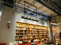 -百新书局(尚悦湾店)