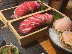 -湊湊火锅·茶憩(南京东路悦荟店)